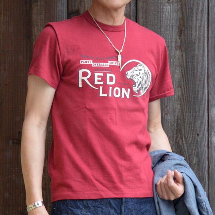 トップジミーのメンズコーディネート画像 フェローズ (PHERROW'S) 半袖Tシャツ "RED LION" プリントTシャツ 20S-PTJ2