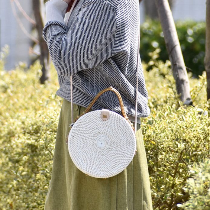 トップジミーのレディースコーディネート画像 ケレン (KELEN) RATTAN CIRCLE BAG "CURUY RATTAN" 籠バッグ ショルダーバッグ LKL23HAC2005