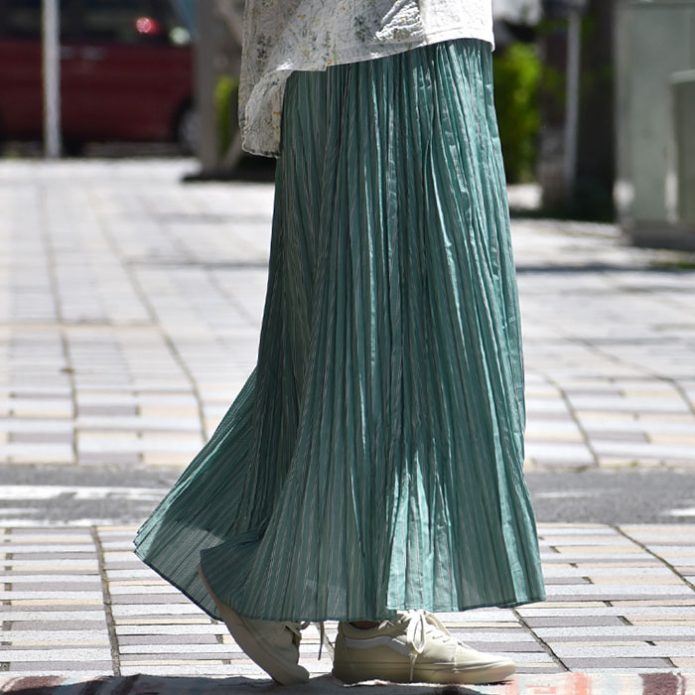 トップジミーのレディースコーディネート画像 ル グラジック (LE GLAZIK) ELASTIC PLEATS SKIRT プリーツ ストライプ スカート LG-F0013CEC