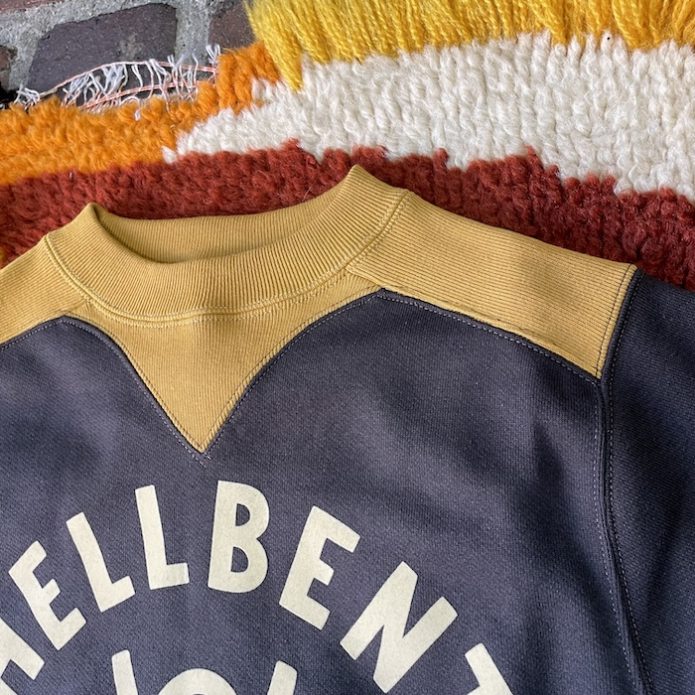 FREEWHEELERS フリーホイーラーズ - HELLBENT V8 - ATHLETIC SWEAT SHIRT 1920~1930s COMFORTABLE RIB KNIT TRIMMED SWEAT SHIRT 2334004