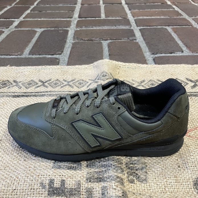 ニューバランス NEW BALANCE CM996UC2