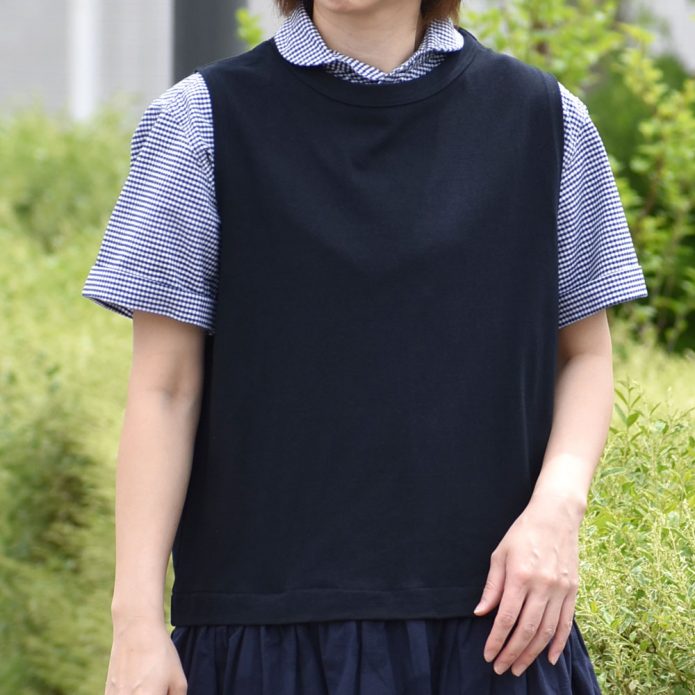 ダントン (DANTON) WOMEN'S ROUND COLLAR P.O SHIRT S/S 半袖丸襟プルオーバーシャツ ラウンドカラー サイドポケット ギンガムチェック ロゴワッペン DT-B0283OXP トップジミーのレディースコーディネート画像