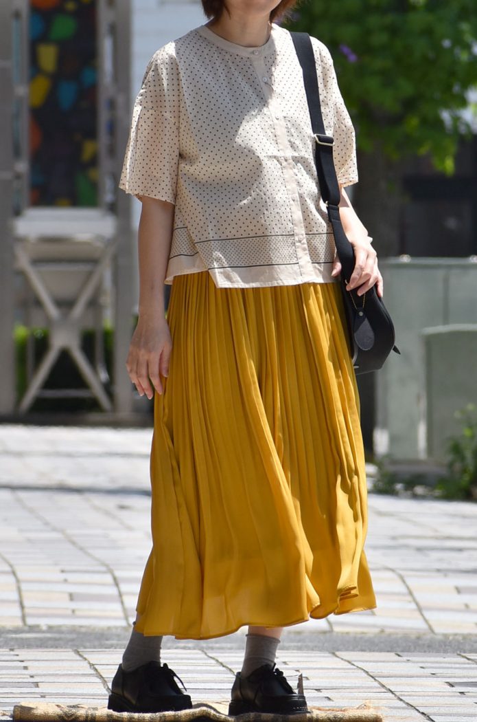 きれい色スカートが主役の夏コーデ トップジミーのレディースコーディネート画像