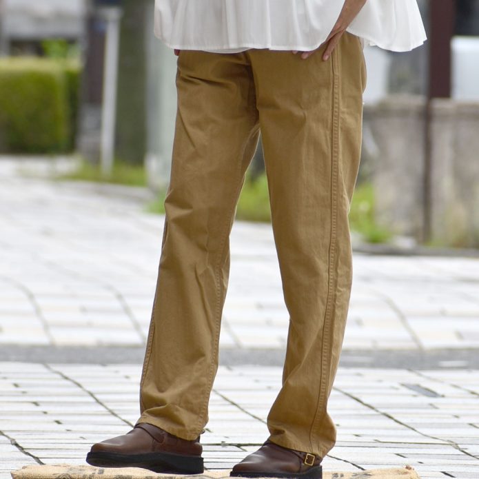 オアスロウ (orSlow) FRENCH WORK PANTS (UNISEX) コットンワークパンツ 03-5000 トップジミーのレディースコーディネート画像