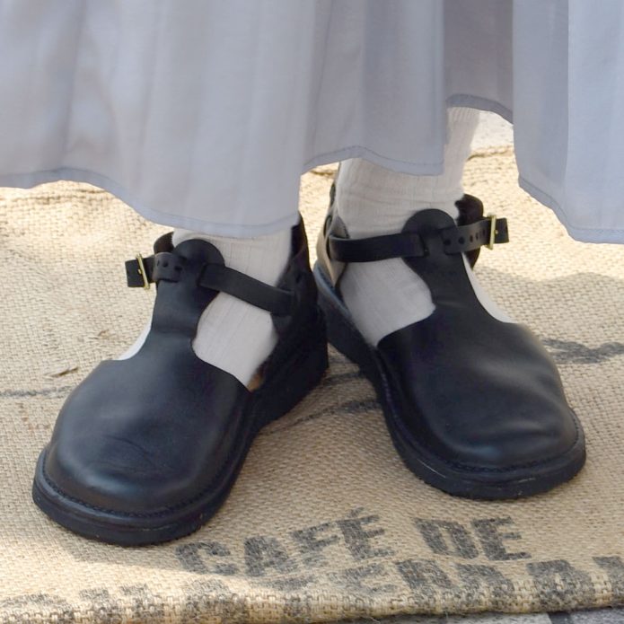 オーロラシューズ (AURORA SHOES) T-Strap レザーシューズ 革靴 TS-W トップジミーのレディースコーディネート画像