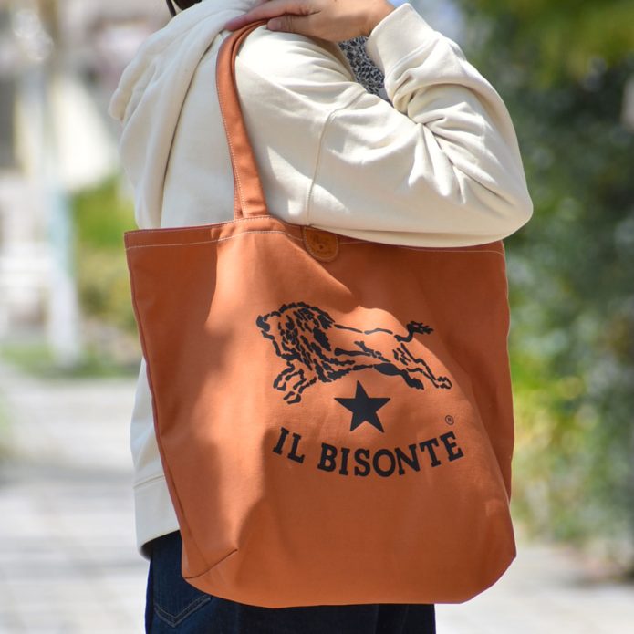 イルビゾンテ (IL BISONTE) マンスリートートバッグ コットントートバッグ 54252-3-03114 トップジミーのレディースコーディネート画像