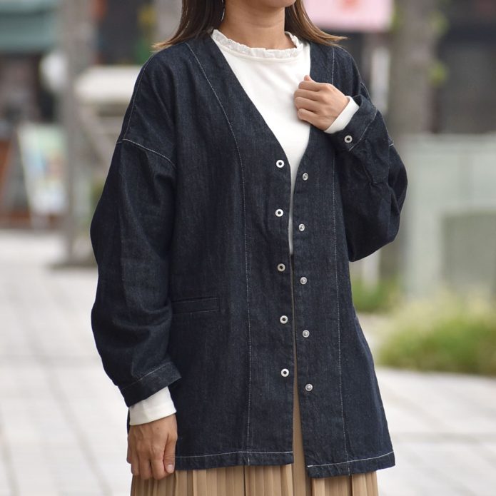 ブリスバンチ (Bliss bunch) ステッチ配色カバーオール デニムジャケット R758-329 トップジミーのレディースコーディネート画像
