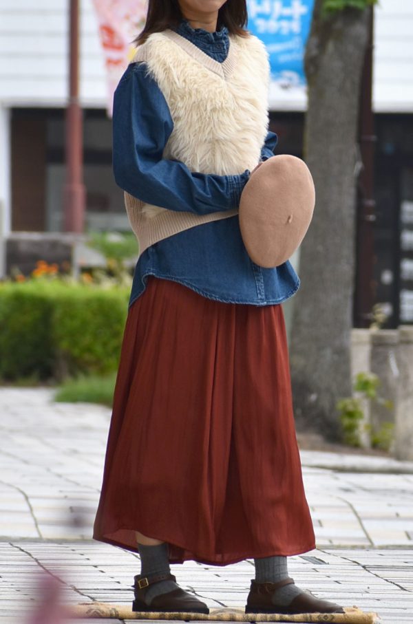 秋の大人ガーリーコーデ トップジミーのレディースコーディネート画像