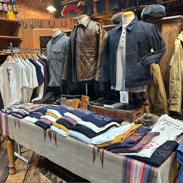 デラックスウエア内覧会画像