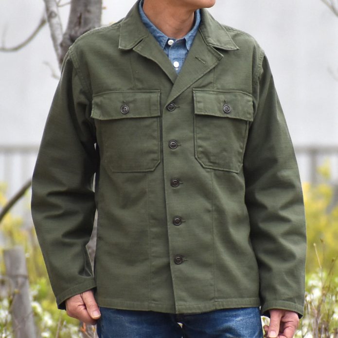 トップジミーのメンズコーディネート画像 ファーイーストマニュファクチャリング (FAR EAST MANUFACTURING)
UTILITY SHIRT