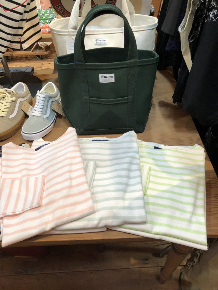 セントジェームス (SAINTJAMES)
OUESSANT -BORDER-
ウェッソン ボーダーロンT バスクシャツ ボートネック 長袖Tシャツ