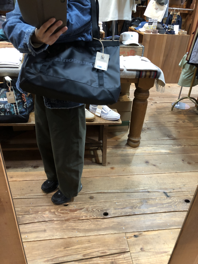 パタゴニア (PATAGONIA) ブラック ホール トート 25L Black Hole Tote 25L トートバッグ ビーチバッグ アウトドア 軽量