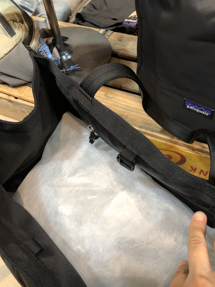 パタゴニア (PATAGONIA) ブラック ホール トート 25L Black Hole Tote 25L トートバッグ ビーチバッグ アウトドア 軽量